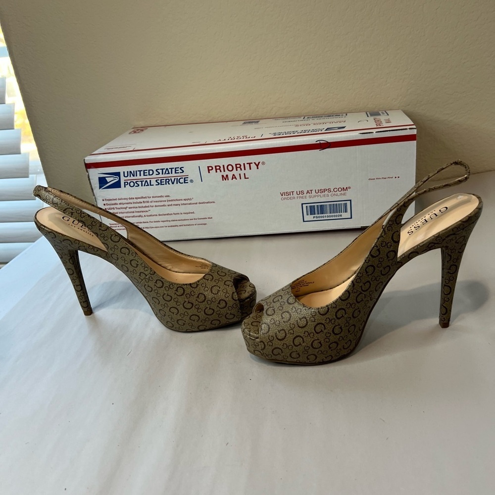 Guess logo high heels sling back 8.5‎